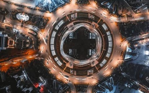 方圆挖掘机转盘怎么样，光谷大转盘在哪