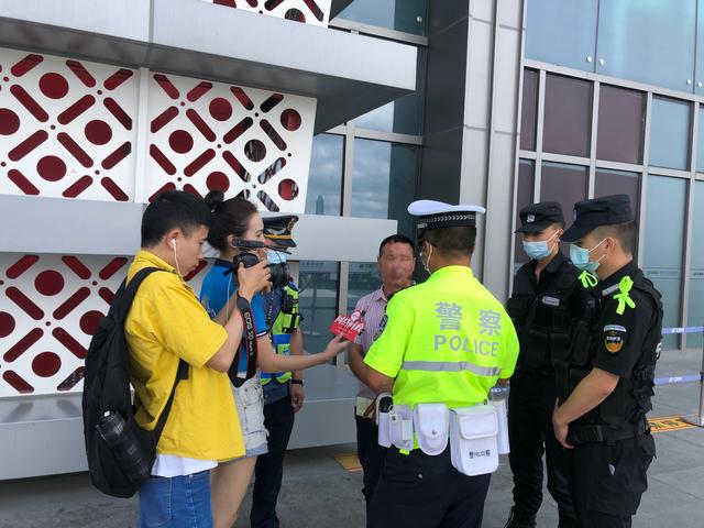 全国文明城市整改进行时·记者回访｜贵阳市多部门联动整治“黑车”乱象