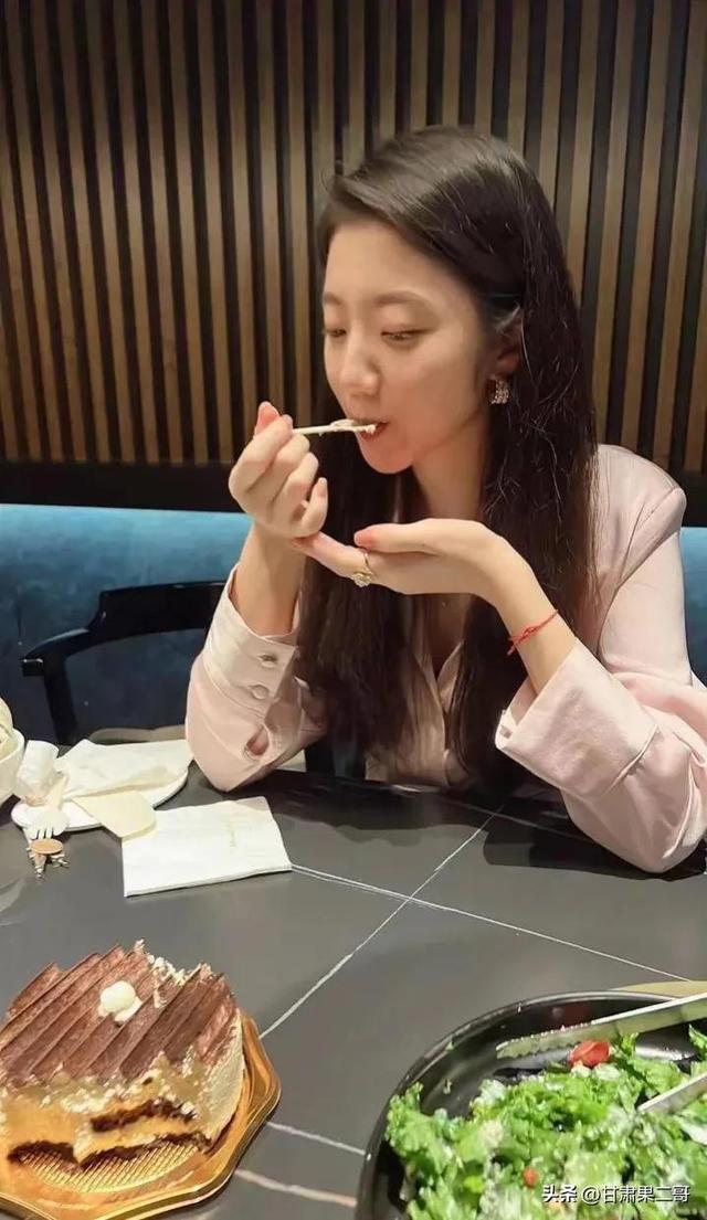 吕总自拍张女士第二部动画片被曝出，津瑜你受苦了