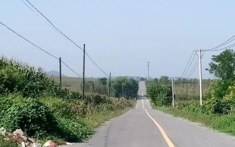 俺买酒怎么样，小人物 故事