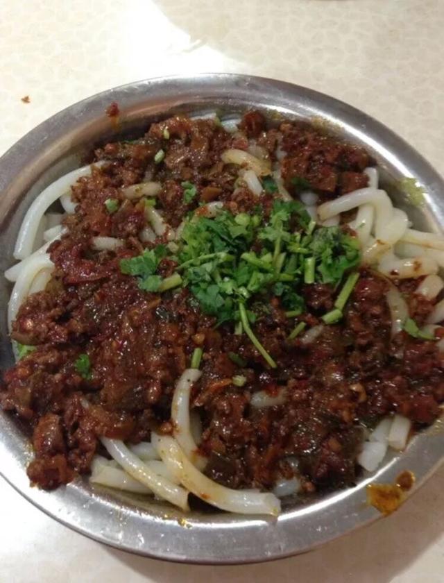 乌鲁木齐米粉合辑丨我好想你，爆辣鸡肉炒米粉