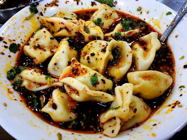 来西安别再说回民街没有美食！去对这些地方才能吃到地道西安美食
