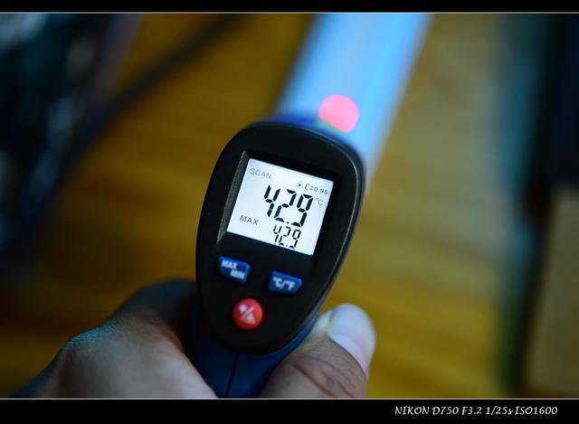 SSD白菜价，买个盒子来组装，哪家芯片速度快？我来告诉你
